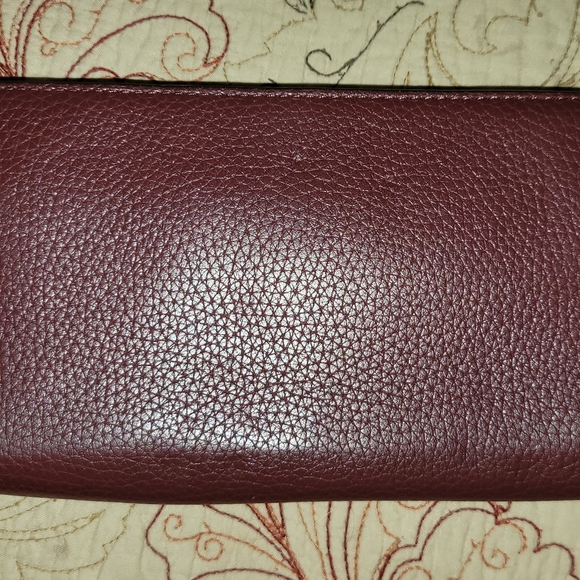 MK merlot pebbled leather wallet - Picture 2 of 11